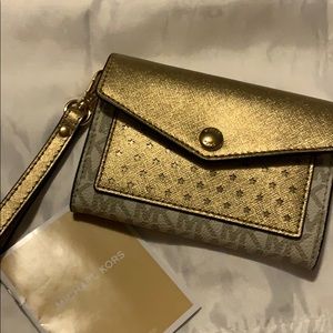 Michael kors Mini Wristlet/wallet